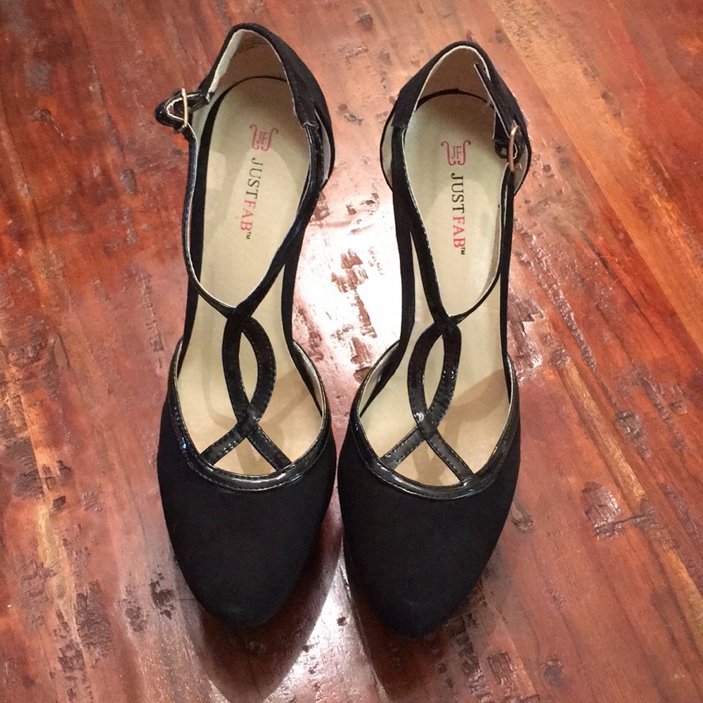 Black faux suede 4” heels